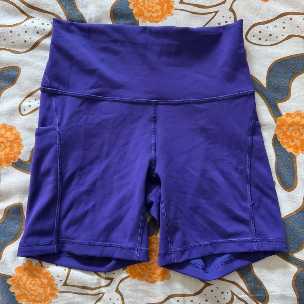 Lululemon Wunder Train Shorts - 6 in, size 6